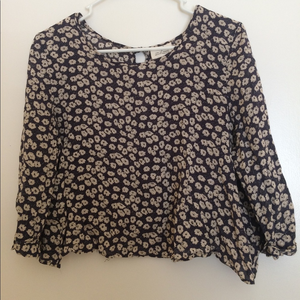 URBAN OUTFITTERS FLORAL LONG SLEEVE BLOUSE